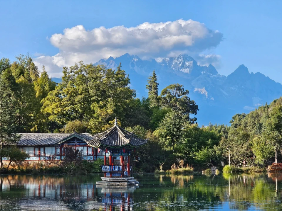 CHINA - VIETNAM